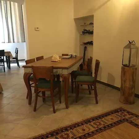 Casa Vico Mandorla Guest house
